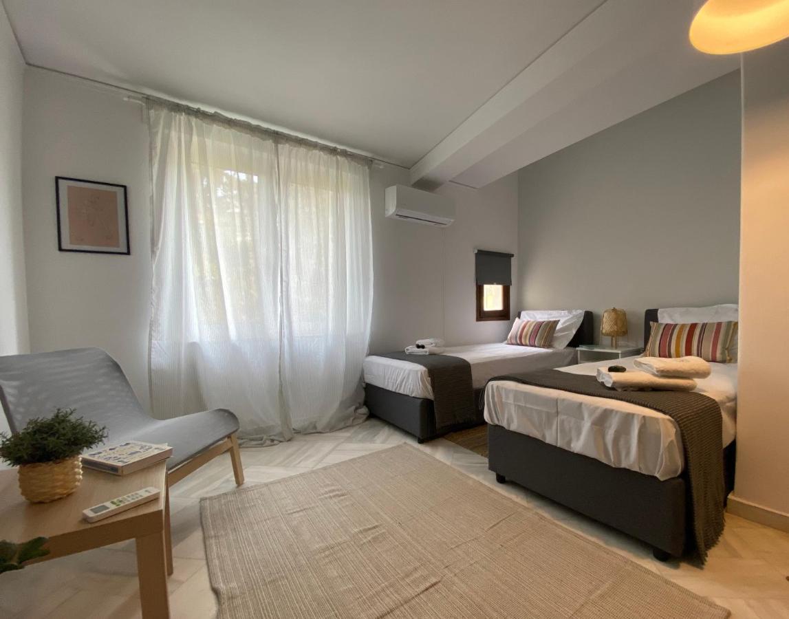 Seascape Luxury Villas Agia Marina  ภายนอก รูปภาพ